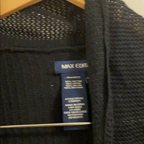 Top - Picture 4 of 4